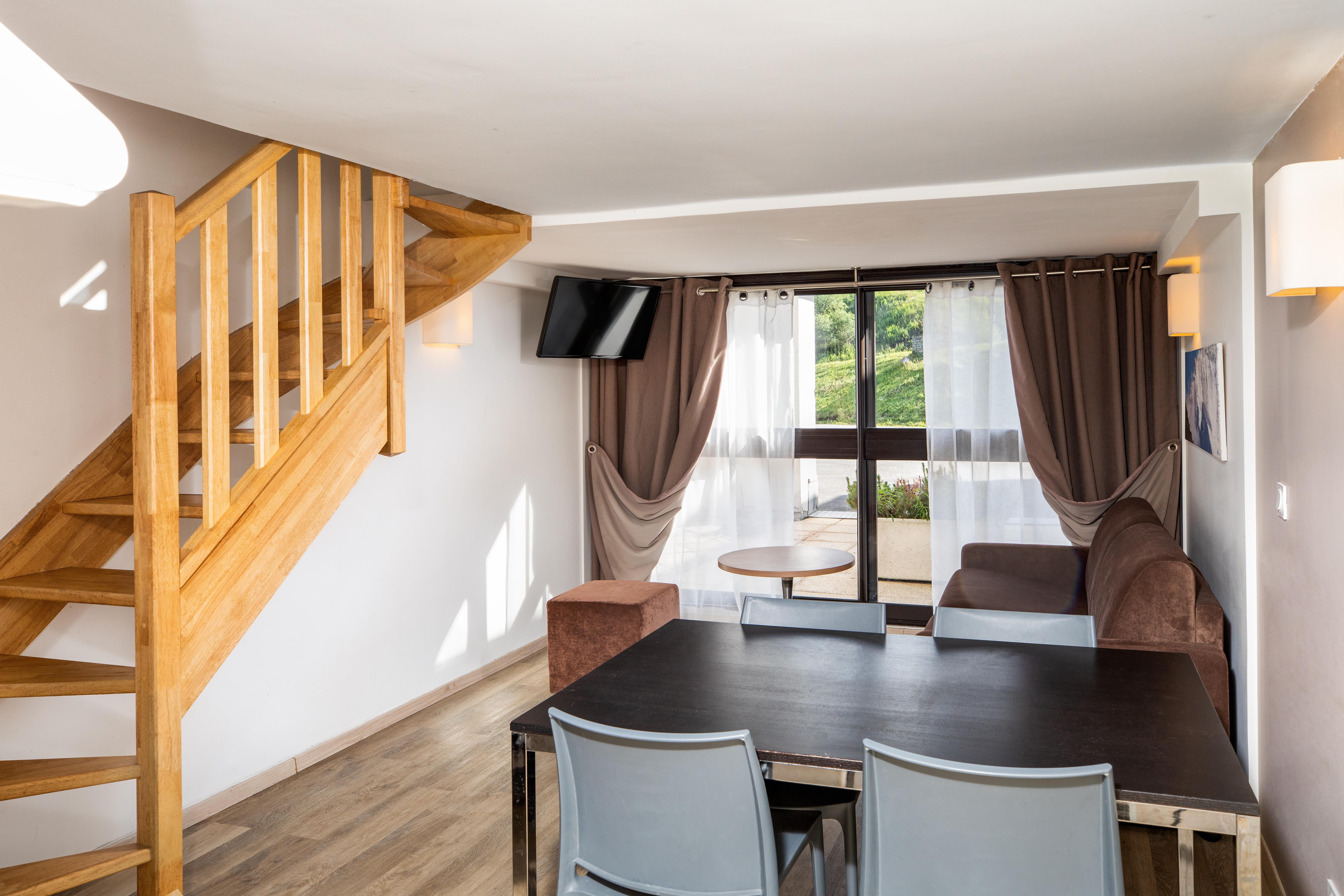 Hotel Club Du Soleil Pierre Blanche Saint-Martin-de-Belleville Extérieur photo