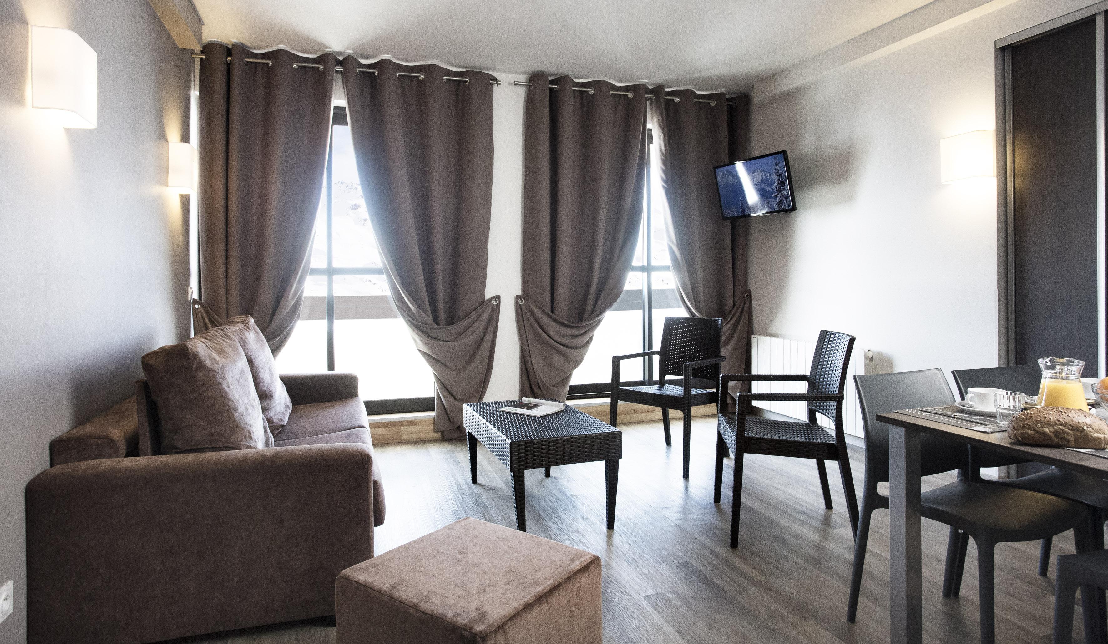 Hotel Club Du Soleil Pierre Blanche Saint-Martin-de-Belleville Extérieur photo